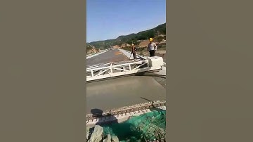 concrete fixed form paver.