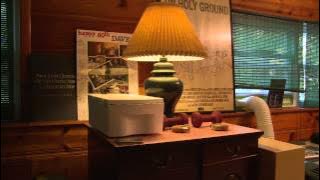 Demonstration: AWB Adjusts Color of Image