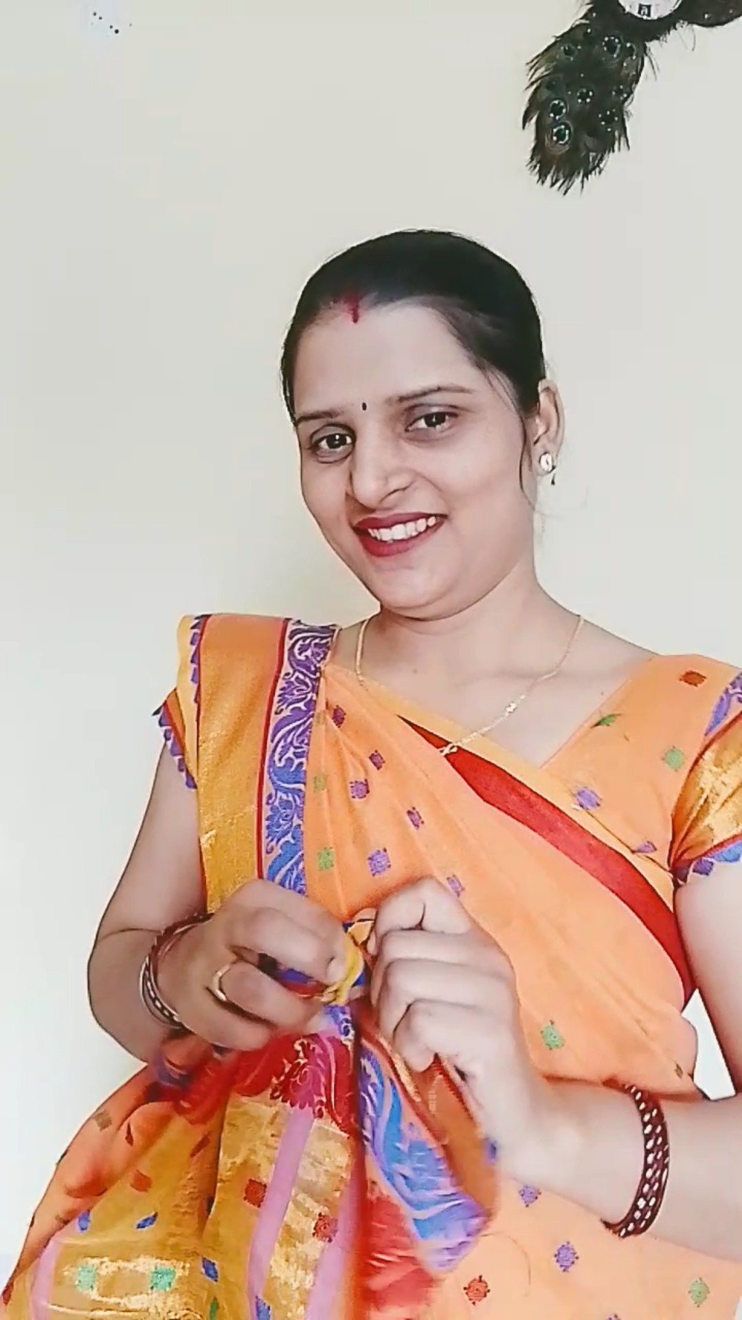बाहर घुमाने ले जाइये ना #tmkoc #comedy #husbanwifecomedy #varshaofficial #funny #youtube #shorts