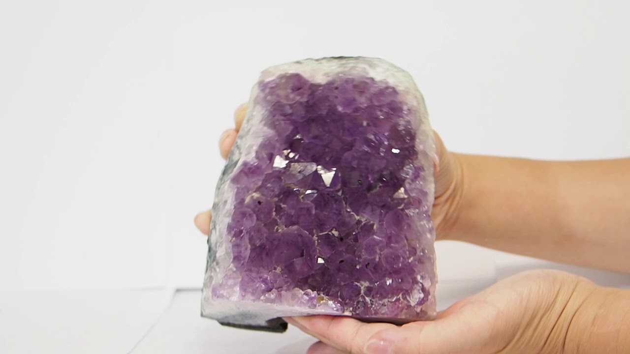 1.90kg Amethyst Crystal Lamp S101 6 YouTube player
