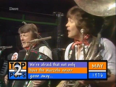 The Wurzels - Combine Harvester (Brand New Key) [totp2]