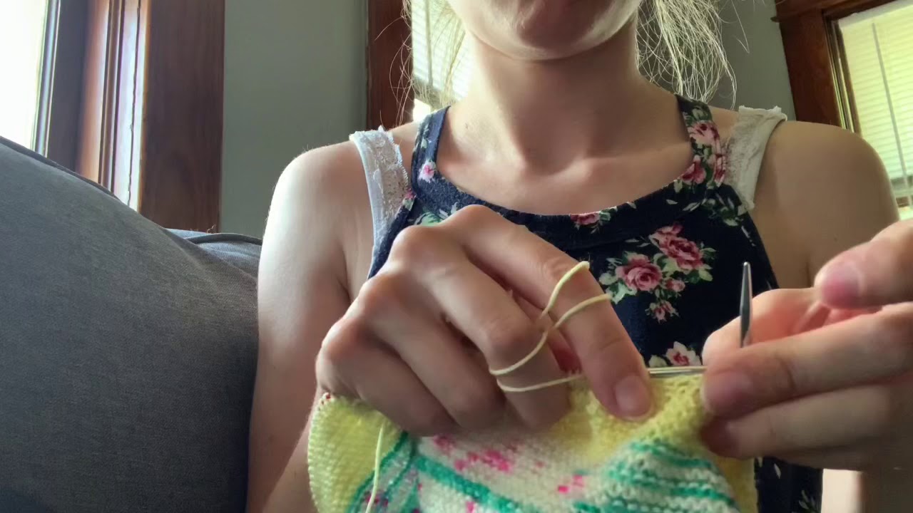 1 Minute of Knitting Video June 2nd, 2020