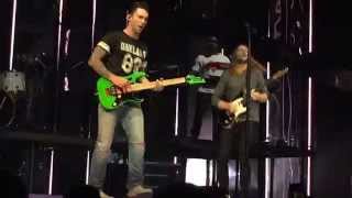 Maroon 5 - This Love (Live) - V Tour - 02-16-15