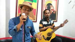 Stranger by the day - Shades Apart - live version (akustik cover by Rully)