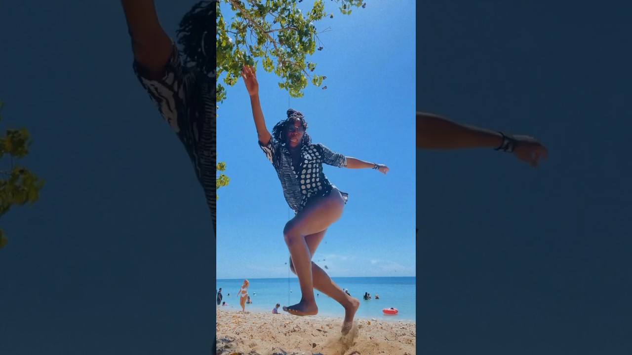 Out here saving lives 😎 #Amapiano #BeachVibes #SA #Dance #Trends #PuertoRico #KaraJenelle
