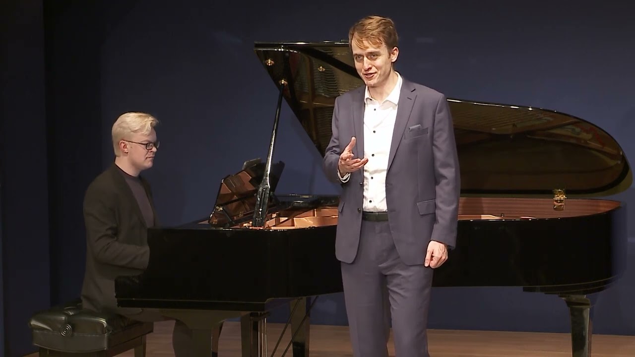 Guarda Some Enchanted Evening - Michael J. Hawk, baritone su YouTube Guarda Some Enchanted Evening - Michael J. Hawk, baritone su YouTube