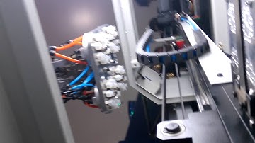 Servo robot+take out+laser cutting+automation