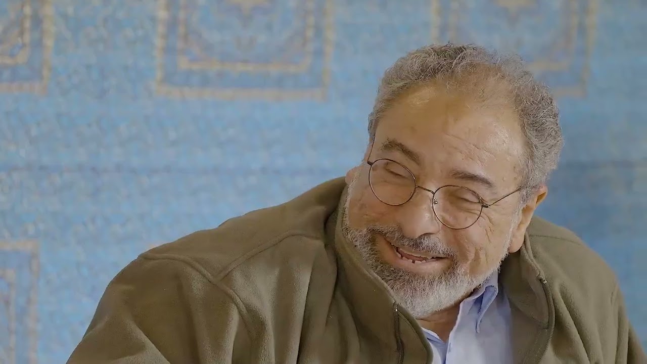 اجمل موقف لطلاب الجامعة مع د.محمد العوضي