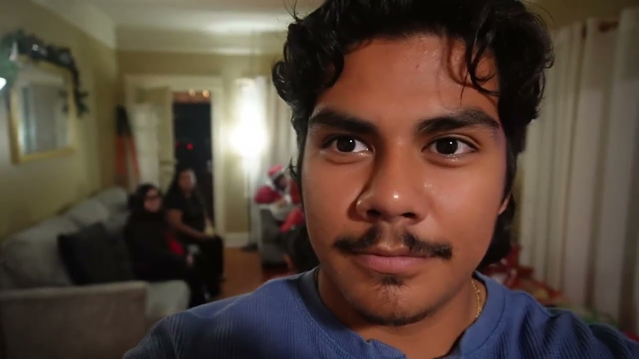 Caveman Vlog 6: Christmas!