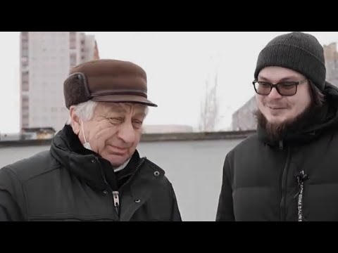 Подарил машину деду