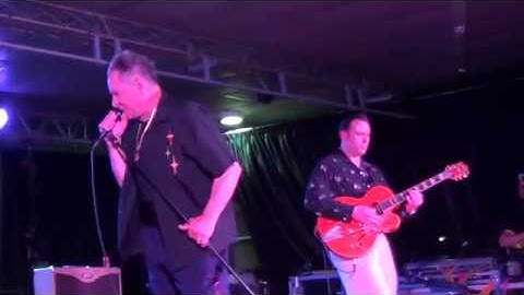 RACE WITH THE DEVIL - ROBERT GORDON & DARRELL HIGHAM 2017-06-10 SCREAMIN