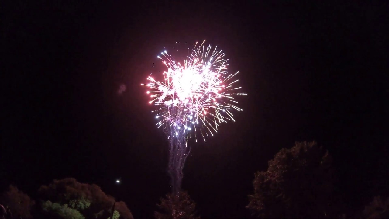Fireworks in Payson Arizona filmed in 4K 60! YouTube