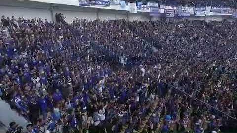 Chant bobotoh terbaik di stadion GELORA BANDUNG LAUTAN API (GBLA)..bikin MERINDING !!!