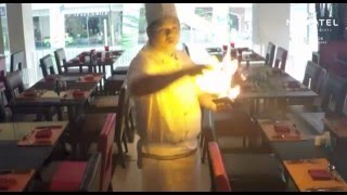 Chef and magic tricks : Novotel Bangkok on Siam Square screenshot 5