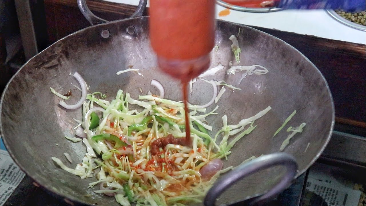 Fastest Man Making Schezwan Pulao | Ninja Cutting Skill | Indian Street Food | Street Food Fantasy