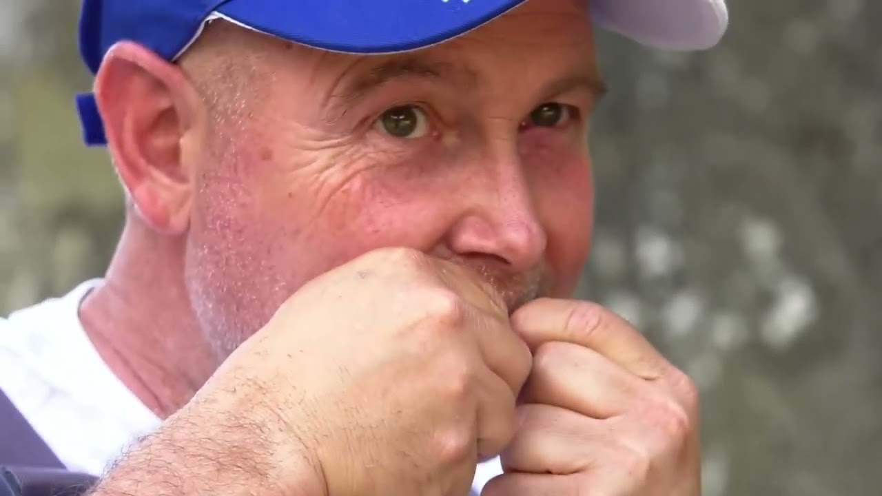 Pesca a BOLOGNESE nella valle del Casentino sull'Arno con il team Colmic