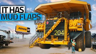 Building the World's BIGGEST Truck | Finning Caterpillar screenshot 1