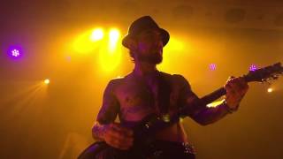 Jane's Addiction - "Classic Girl" - Recorded Wednesday, July 27th 2016 at The Metro in Chicago, IL