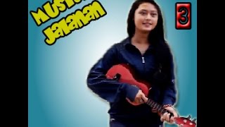 Wiwi musisi jalanan cantik cakep imut nyanyi Agnes Monica Matahariku