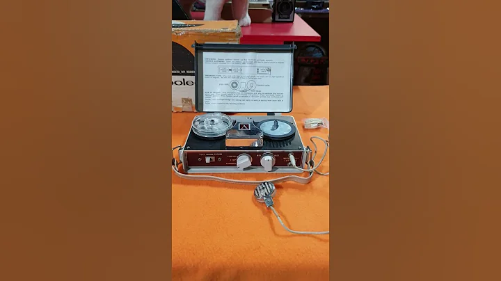 APOLEC 1960's RA-11, FOUR TRANSISTOR  REEL TO REEL TAPE RECORDER , @ THE MAGPIE HAMPTON QLD .