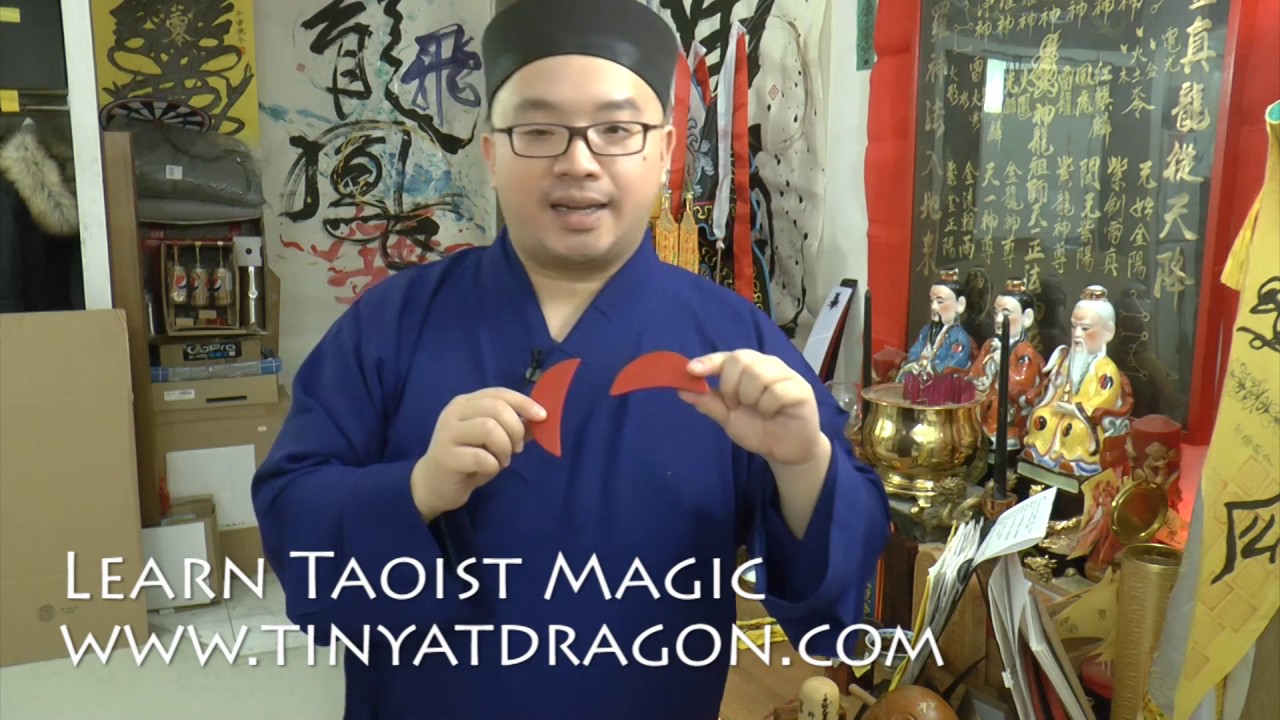 Taoist Divination Cups (Jiaobei, Moon Blocks) - Decoding - YouTube