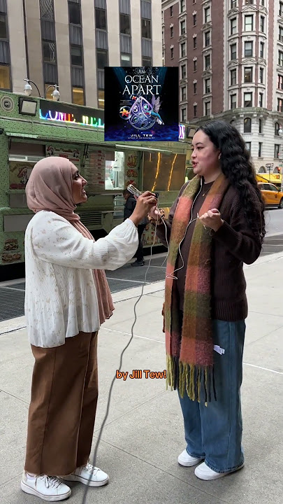 When two bookish universes collide at PRH HQ 👀📚 💓 #AnOceanApart #LoveUnderlined #audiobook