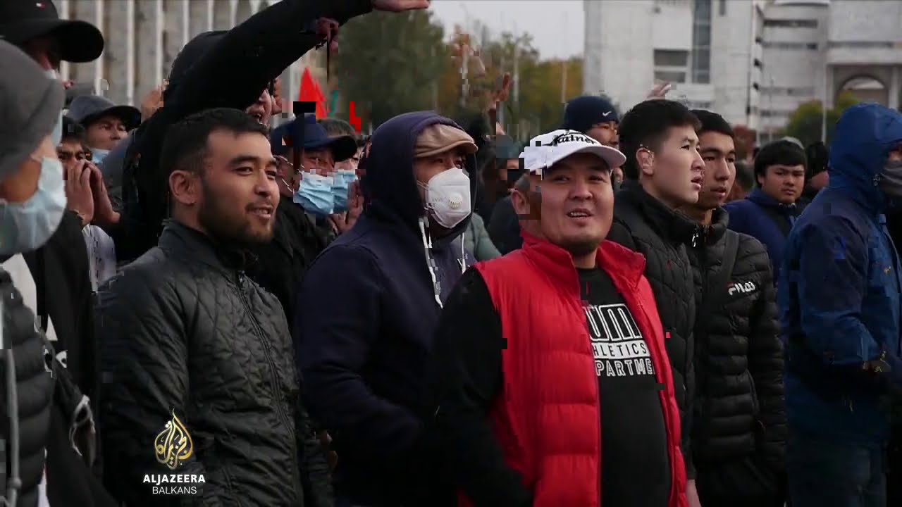 قيرغيزستان على حافة الفوضى، والرئيس يعلن حالة الطوارئ
