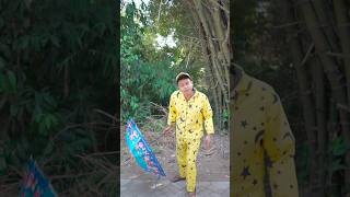 Terbang Pakai Payung