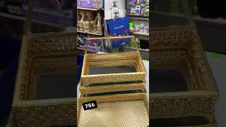 Gold Çi̇kilata Ve Mücevher Kutusu Resimi