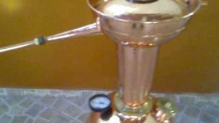 alambique caseiro para produção de cachaça santa efigenia.mp4