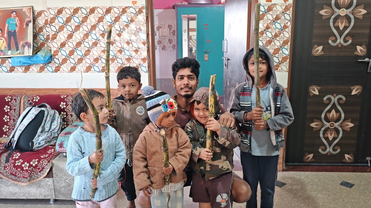 Aaj Bacho Ko Diya Gift 🎁 