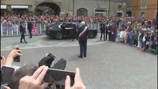Kate Middleton a Reggio Emilia, bagno di folla per la principessa del Galles in piazza Prampolini