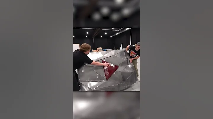 NAJWIĘKSZY PRZYCISK YOUTUBE NA ŚWIECIE!