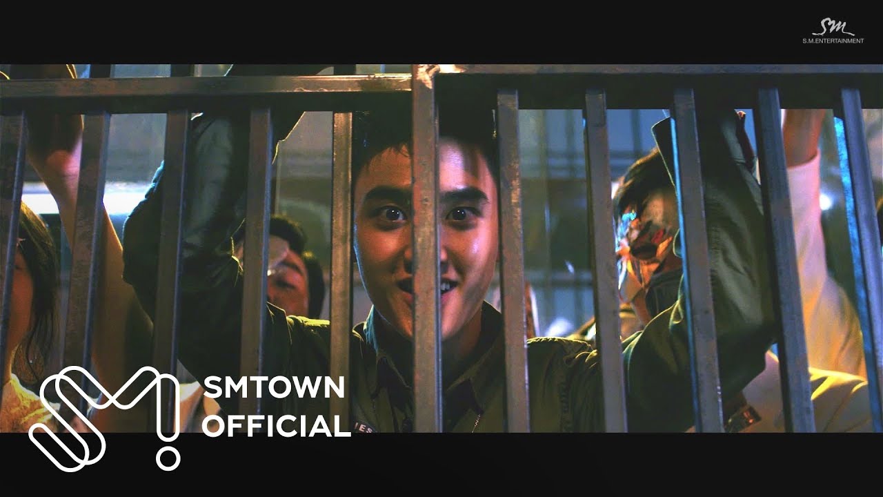 EXO 엑소 'Love Shot' MV