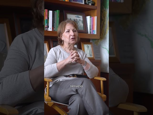 Gloria Moreno entrega el archivo de Germán Castro Caycedo a la Biblioteca Nacional