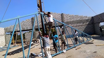 Truss lifting without crane