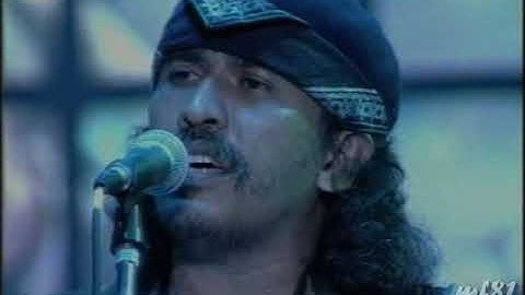 IWAN FALS KANTATA | HARI ABRI | ALUN ALUN KERATON SURAKARTA SOLO 1995
