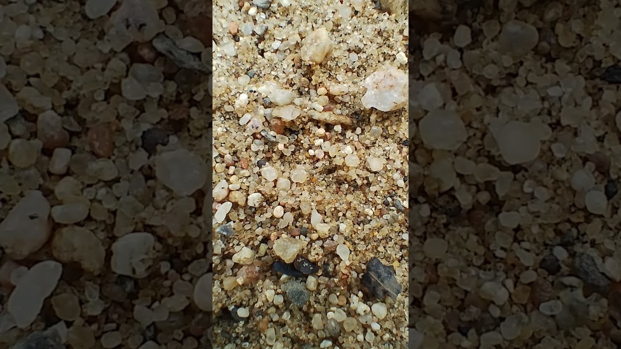 A Giant's World: What Sand Looks Like Under Macro?