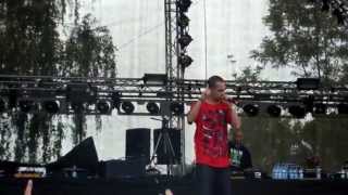 Strapo - Prší prší (live at HipHop Kemp 2012)