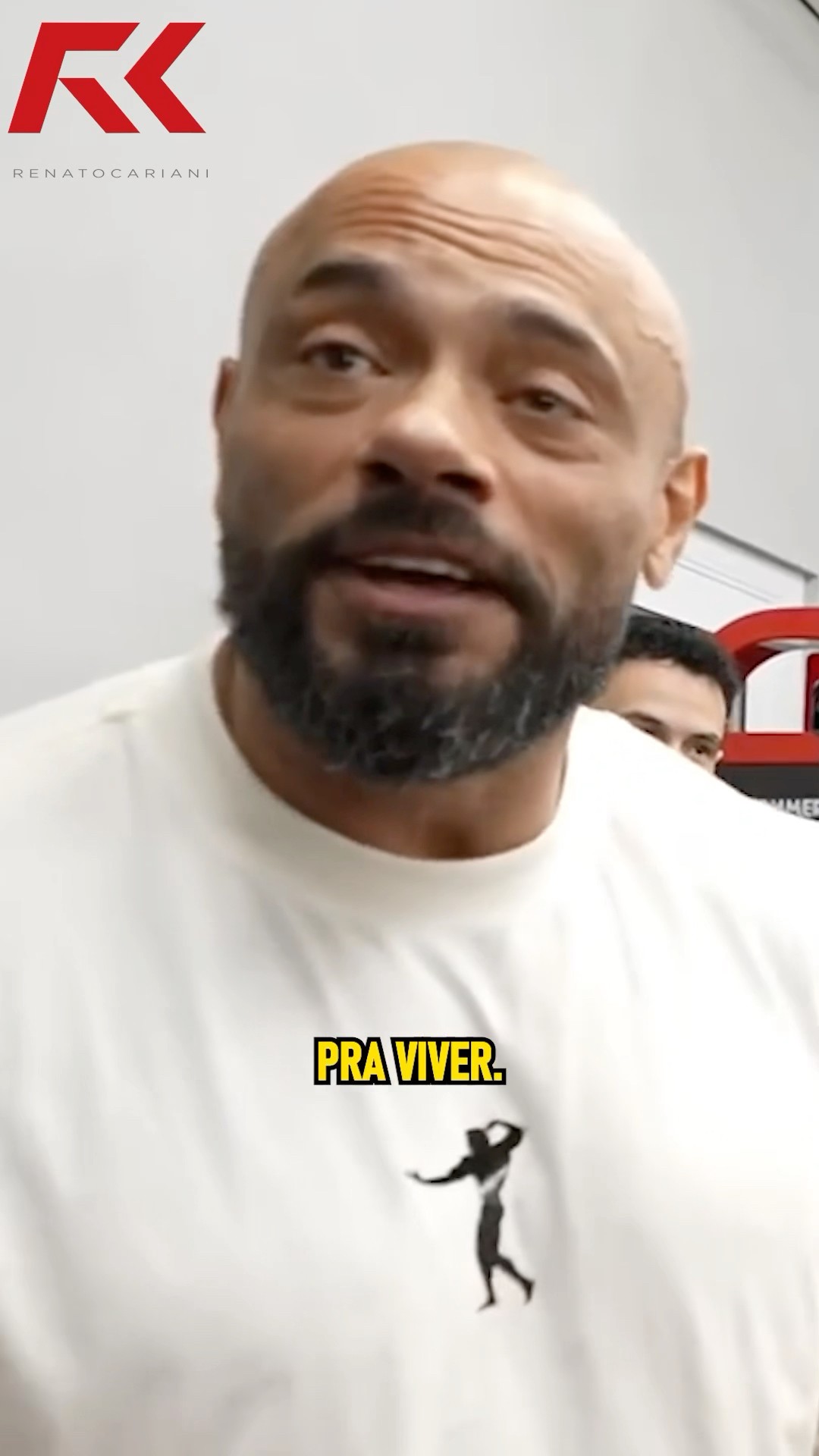 É PRA ISSO QUE ELE VIVE! ? #renatocariani #juliobalestrin #toguro #filosofia #vida #treino #carro