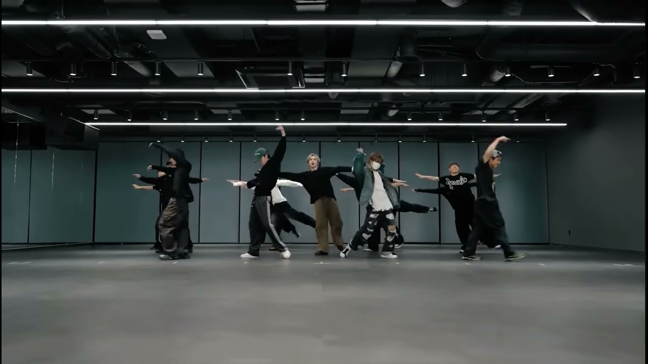 WayV- Eternal White dance pratice MIRRORED