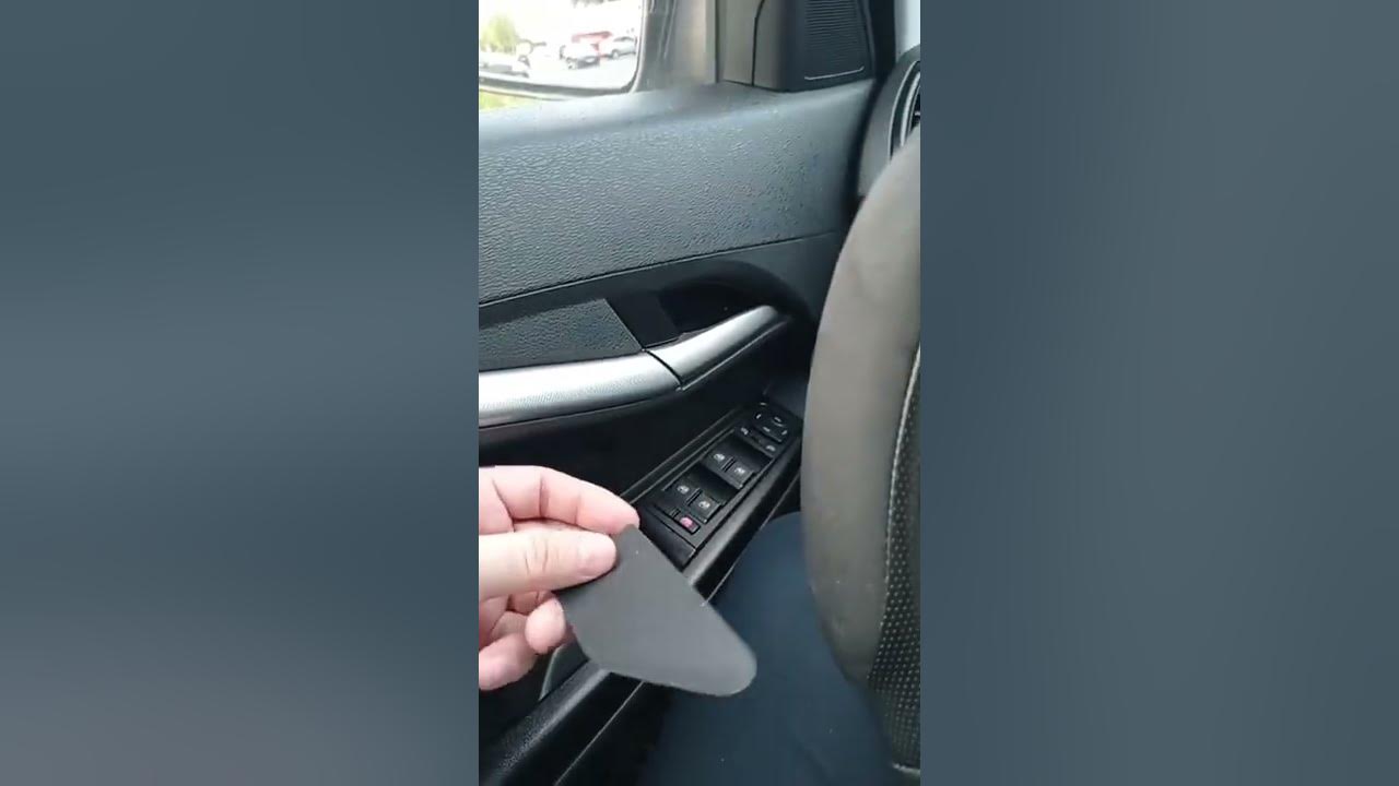Как поменять ручку на лада веста Лада Веста из парка ЗР: первые признаки старости