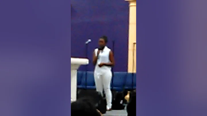 Paula Willis singing mother