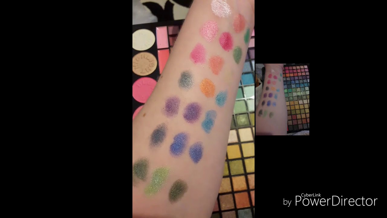 This is technic  eyeshadow palette
