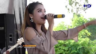 Hukum Rimba - Putri Kristia // KMB Live Simo Kradenan