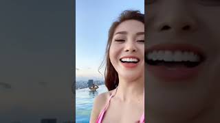 Ny Saki Mặc Bikini Khoe Ngực Khủng