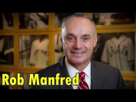 Video: Rob Manfred Net Worth: Wiki, Sposato, Famiglia, Matrimonio, Stipendio, Fratelli