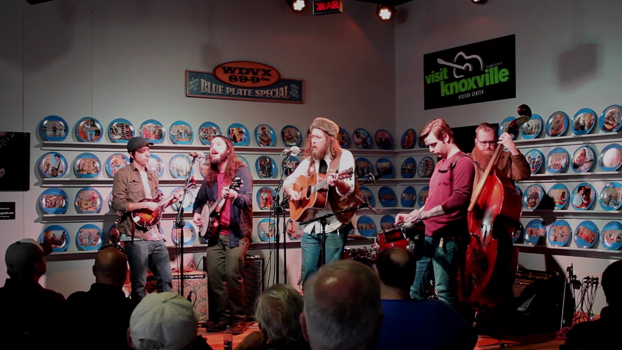 The Plate Scrapers at WDVX - "Moving Forward"