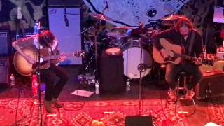 Video thumbnail of "Magpie Salute. Sunday Night Buttermilk Waltz"