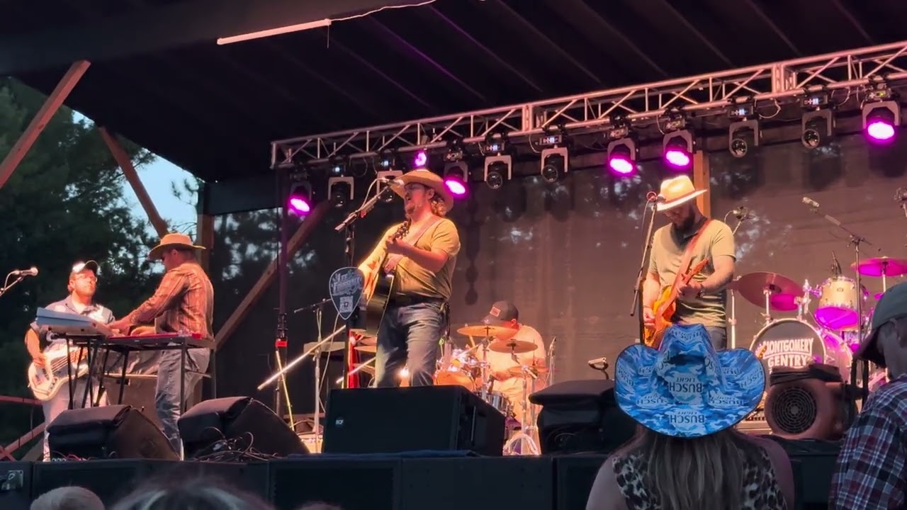 JUST CAN'T WAIT - LIVE @ Montgomery Gentry - YouTube